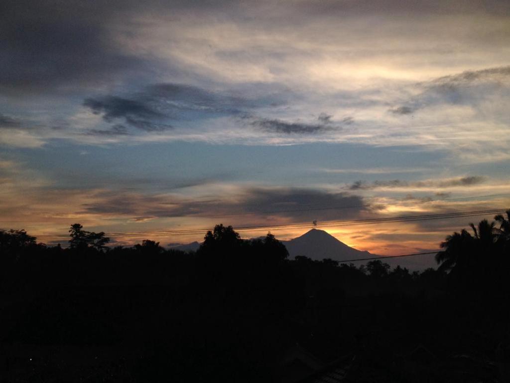 Marry Ind Gunung Kawi Guest House Malang Bumirejo Dış mekan fotoğraf