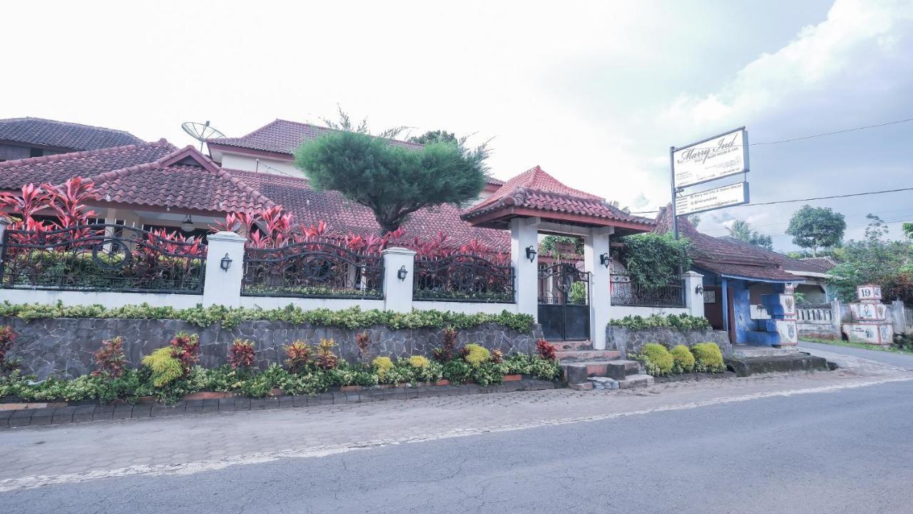 Marry Ind Gunung Kawi Guest House Malang Bumirejo Dış mekan fotoğraf