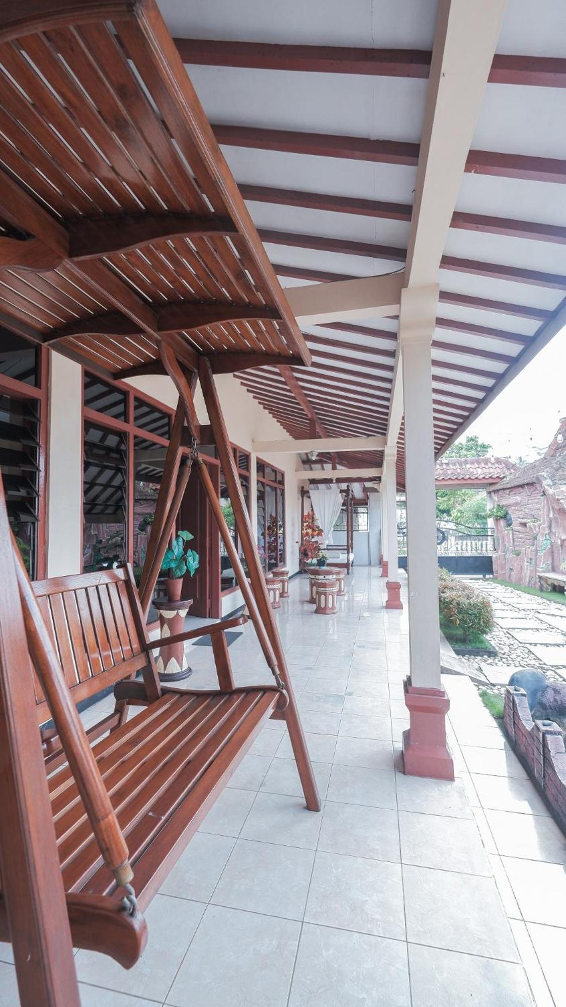 Marry Ind Gunung Kawi Guest House Malang Bumirejo Dış mekan fotoğraf