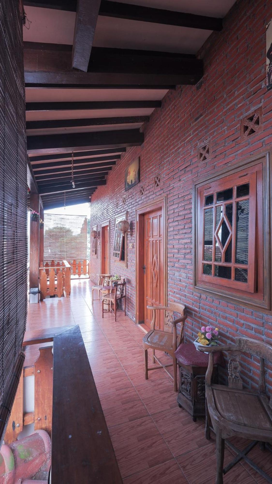 Marry Ind Gunung Kawi Guest House Malang Bumirejo Dış mekan fotoğraf