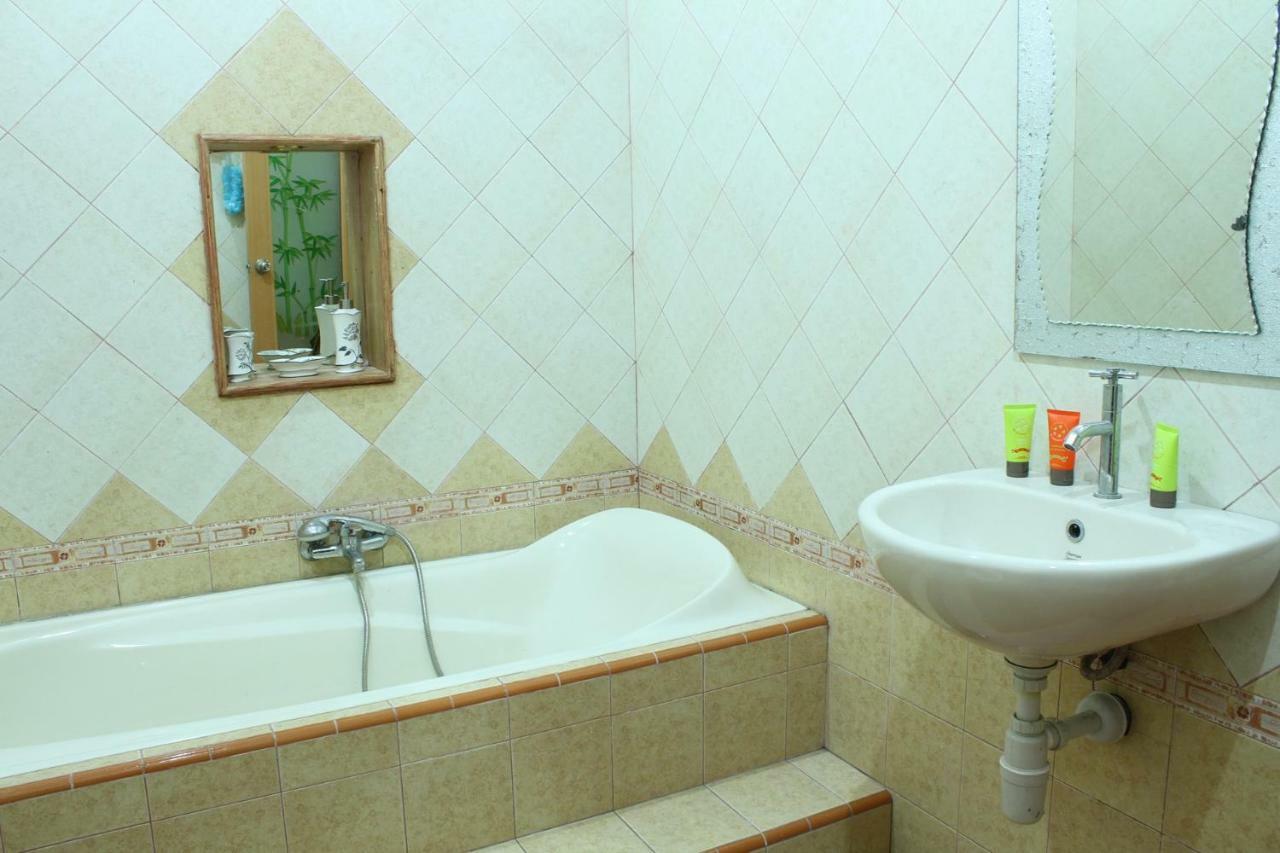 Marry Ind Gunung Kawi Guest House Malang Bumirejo Dış mekan fotoğraf
